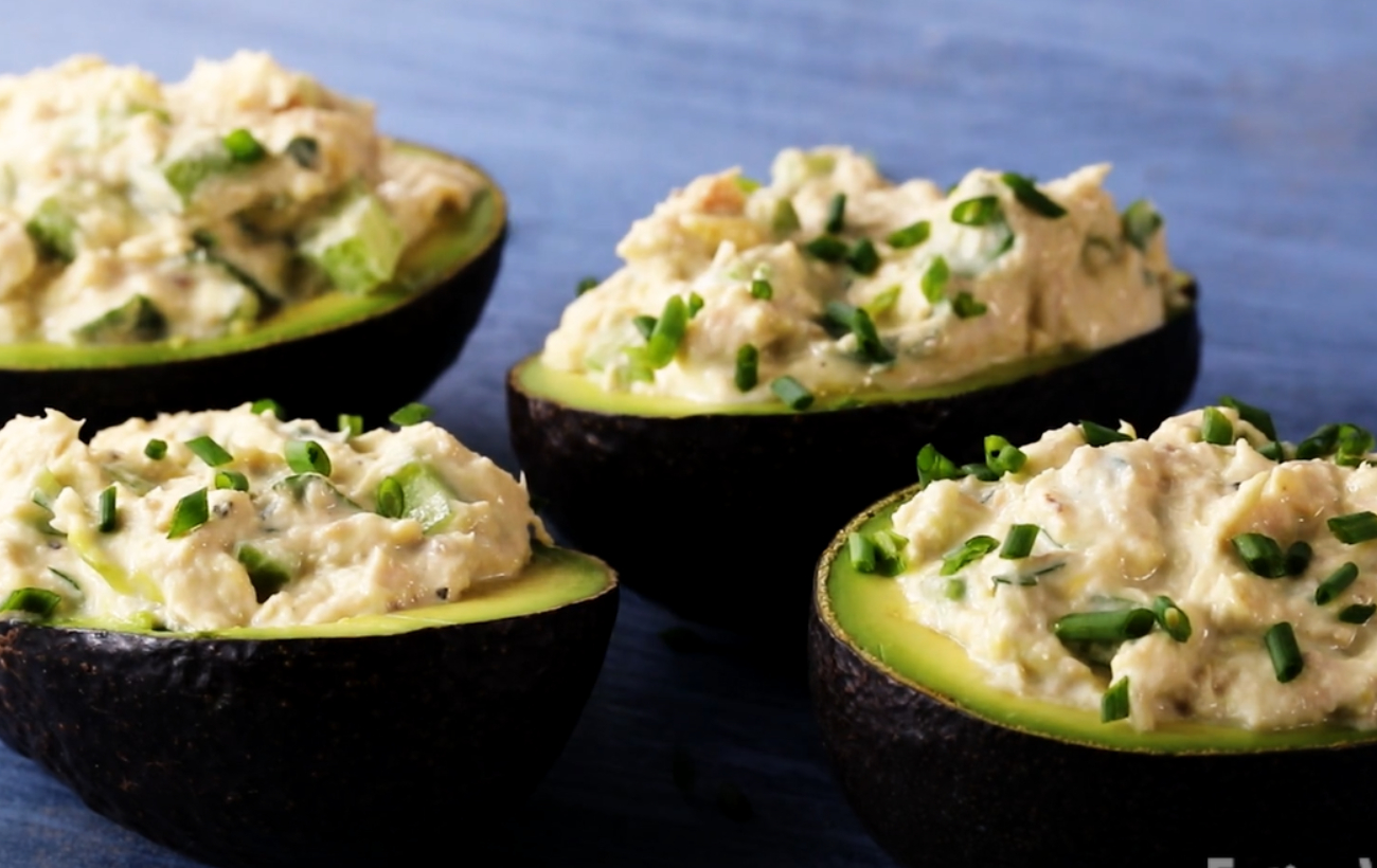 6 простих рецептів з авокадо на сніданок, обід і вечерю